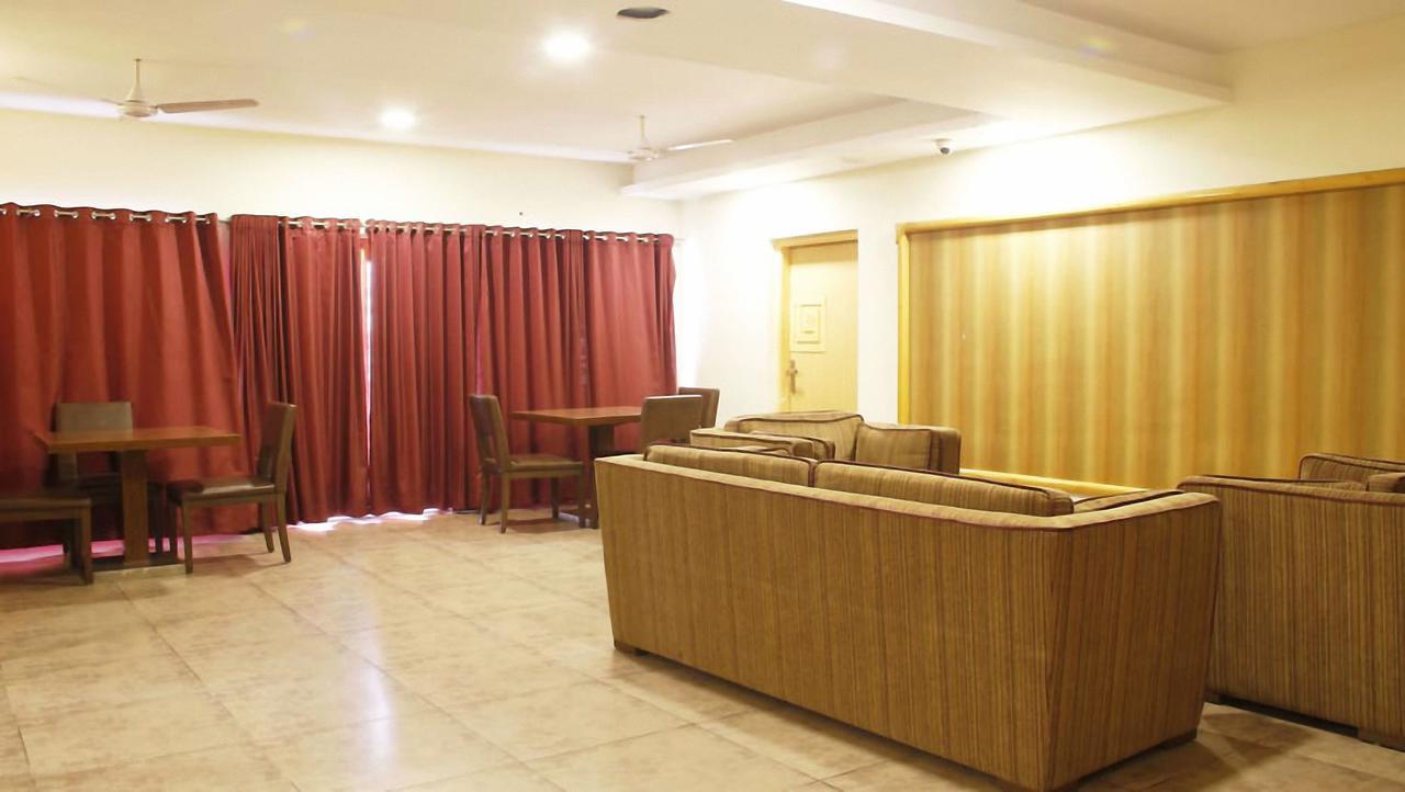 Classic Luxury Service Apartments Visakhapatnam Bagian luar foto